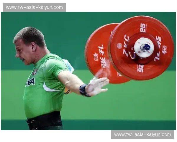 解析“举重VAR判罚”:公平、公正、透明的新时代体育审判 解析“举重VAR判罚”:公平、公正、透明的新时代体育审判